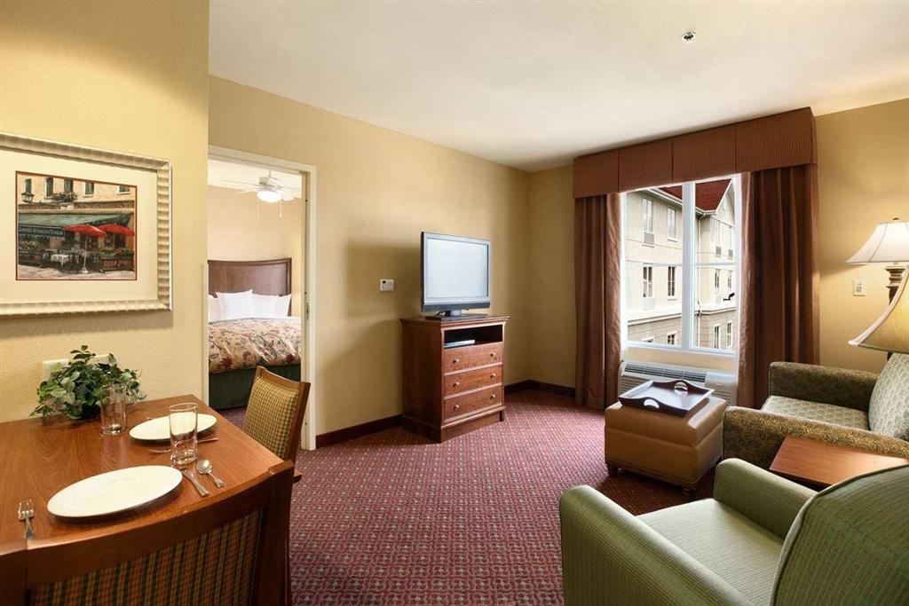 Homewood Suites By Hilton Decatur-Forsyth Habitación foto